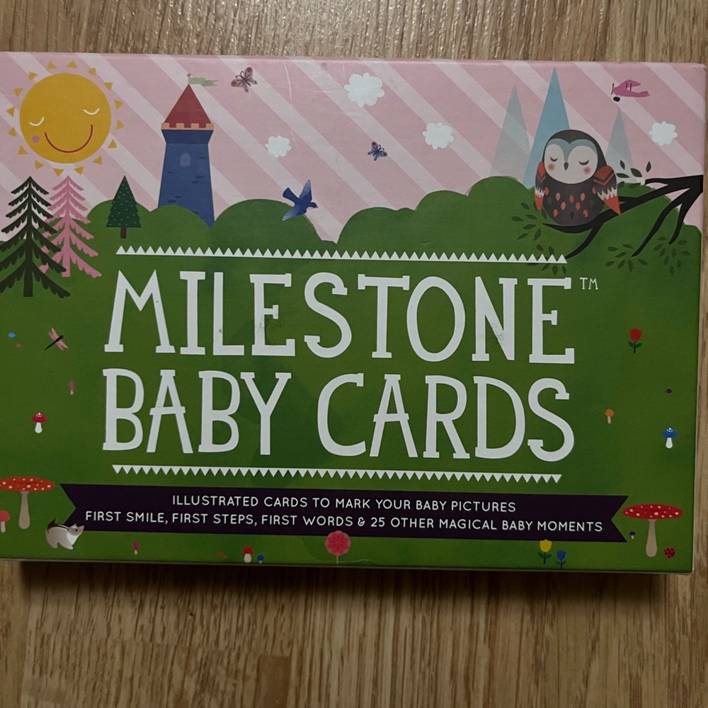 Baby milestone cards